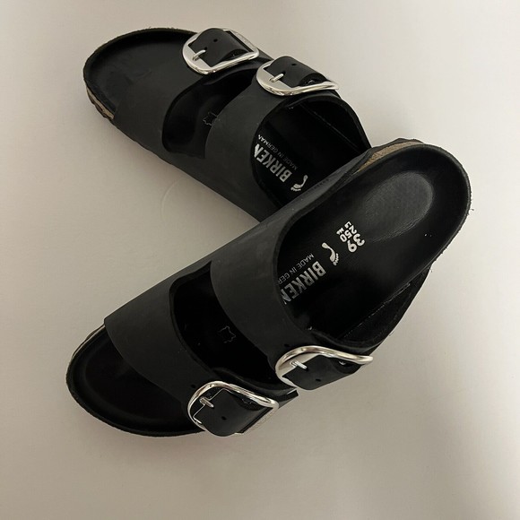 Birkenstock Shoes - Birkenstock Arizona Unisex Big Buckle Oiled Leather Slides Black Size US L8 M6
